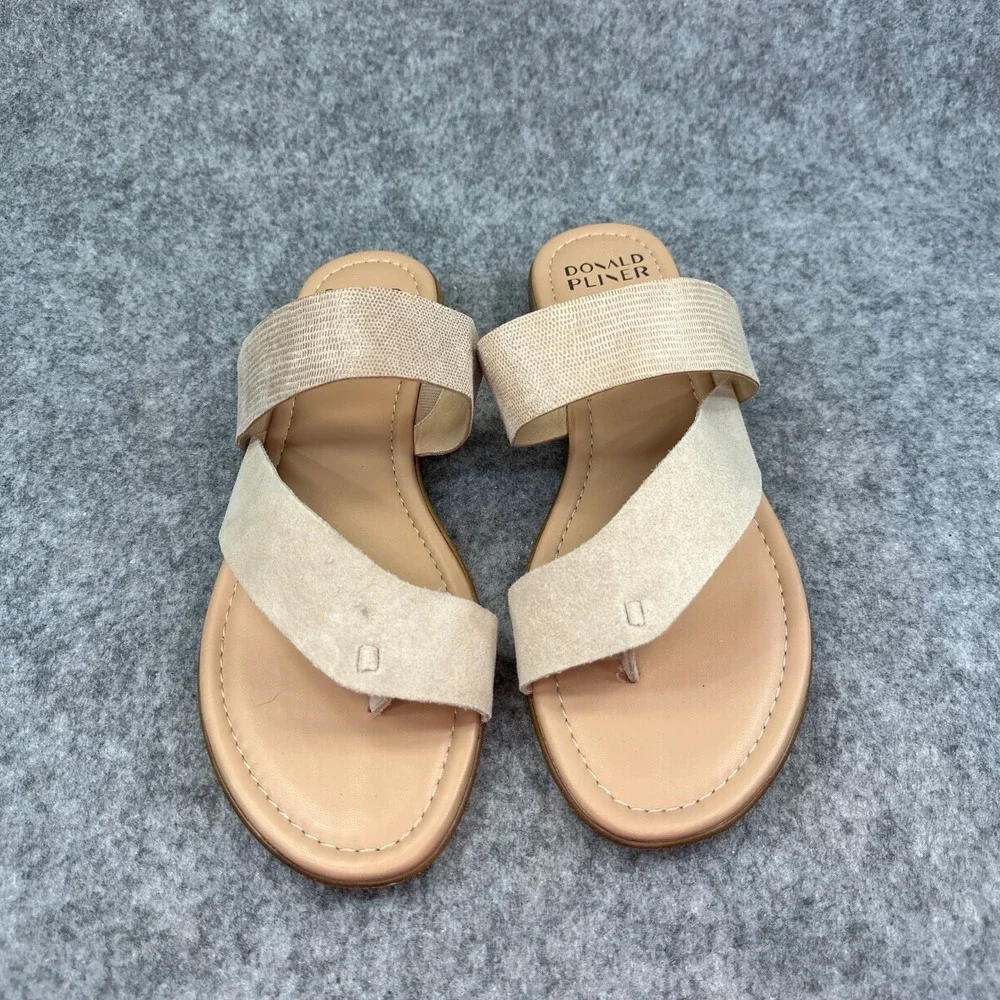 Donald Pliner Galena Womens 10M Sand Suede Elastic Thong Slide Sandals Beige Low